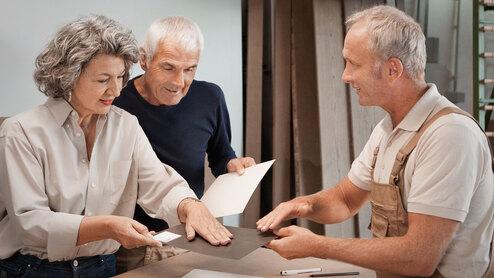 Oberflächenberatung mit fühlbarer Oberflächenstruktur durch #Branche1# für Eheleute